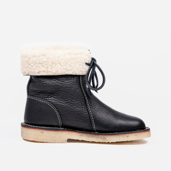 Duck feet Arhus wool lined pebbled leather boot - Picture 3 of 8